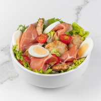 Salade serrano poulet